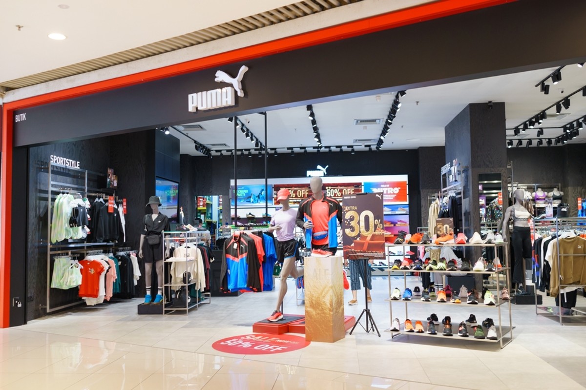 Popularna niemiecka marka odzieżowa w kryzysie. Chińczycy szukają okazji do przejęcia