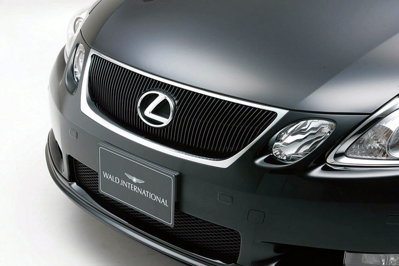 Wald International Lexus GS: elegancki bodykit