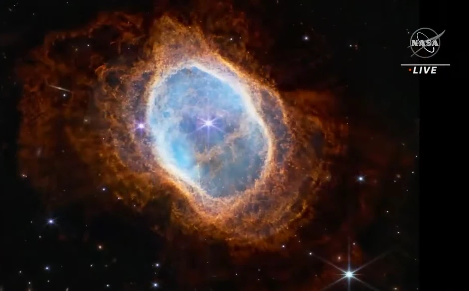 Slika planetarne nebule nastale umiranjem zvezde