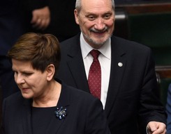 Co przeskrobał Macierewicz? Jak wpadła Szydło? Zobacz, grzechy i samochody ministrów nowego rządu PiS. Zdjęcia