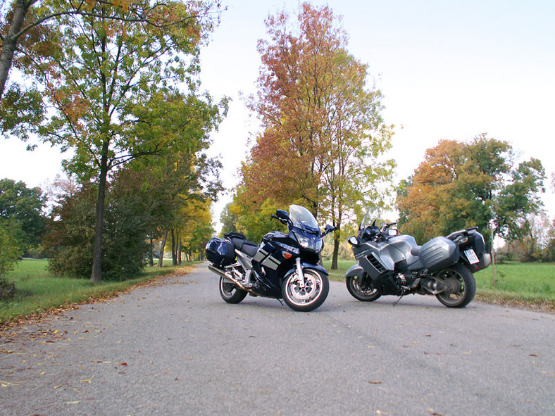 Yamaha FJR1300A kontra Kawasaki 1400GTR