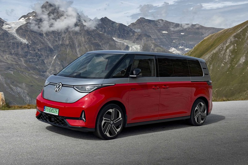 Samochodem elektrycznym w Alpach