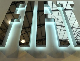 Unia zapłaci za pomoc dla zwalnianych z tyskiej fabryki Fiata