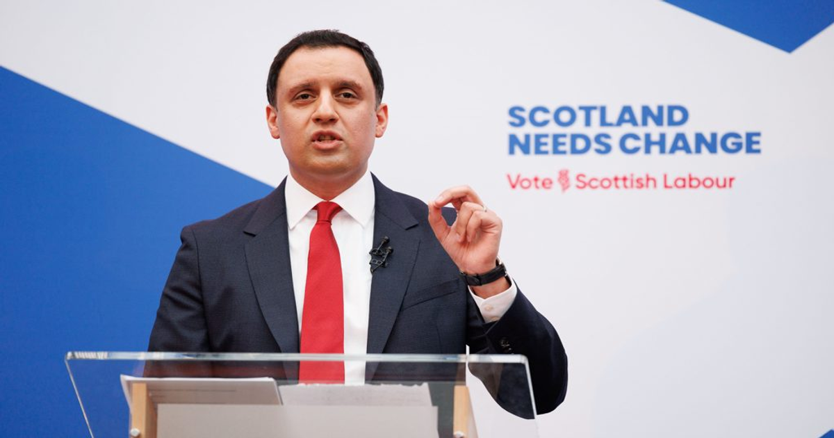 Sarwar vows to slash NHS waiting lists as 780,000 Scots stuck in ...