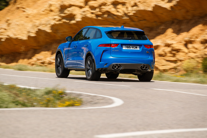 Jaguar F-Pace SVR