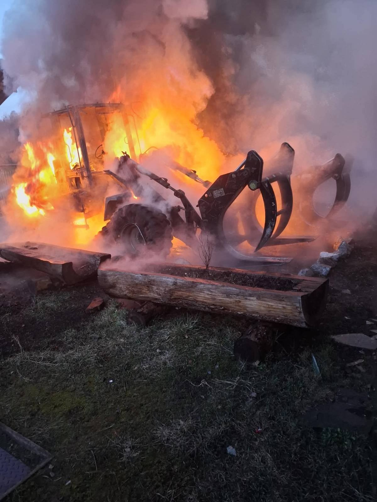 Dramatický zásah v okrese Gelnica krátko po svitaní.