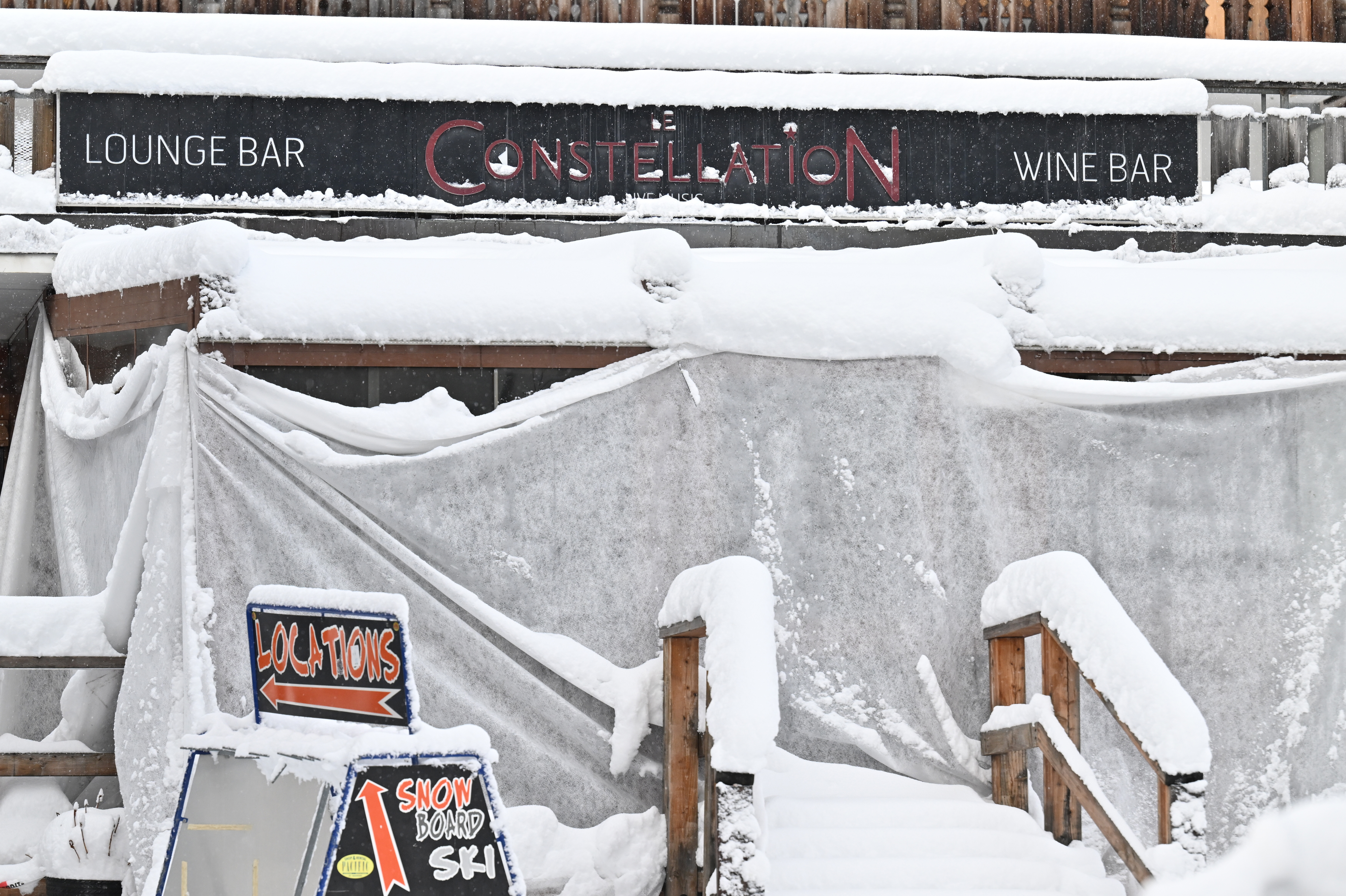 40 Tote in Crans-Montana: Verhörprotokolle enthüllen Chaos beim Brand