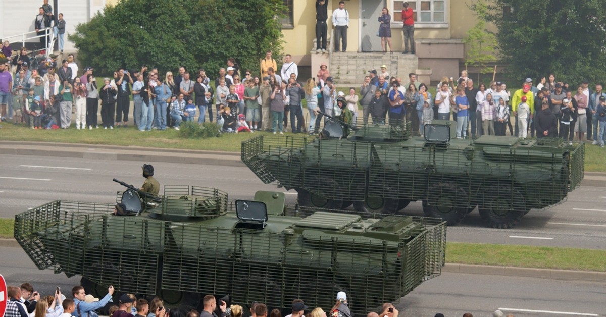 Z polskiej fabryki, wprost na wojnę z Rosją. Masa sprzętu jedzie na wschód