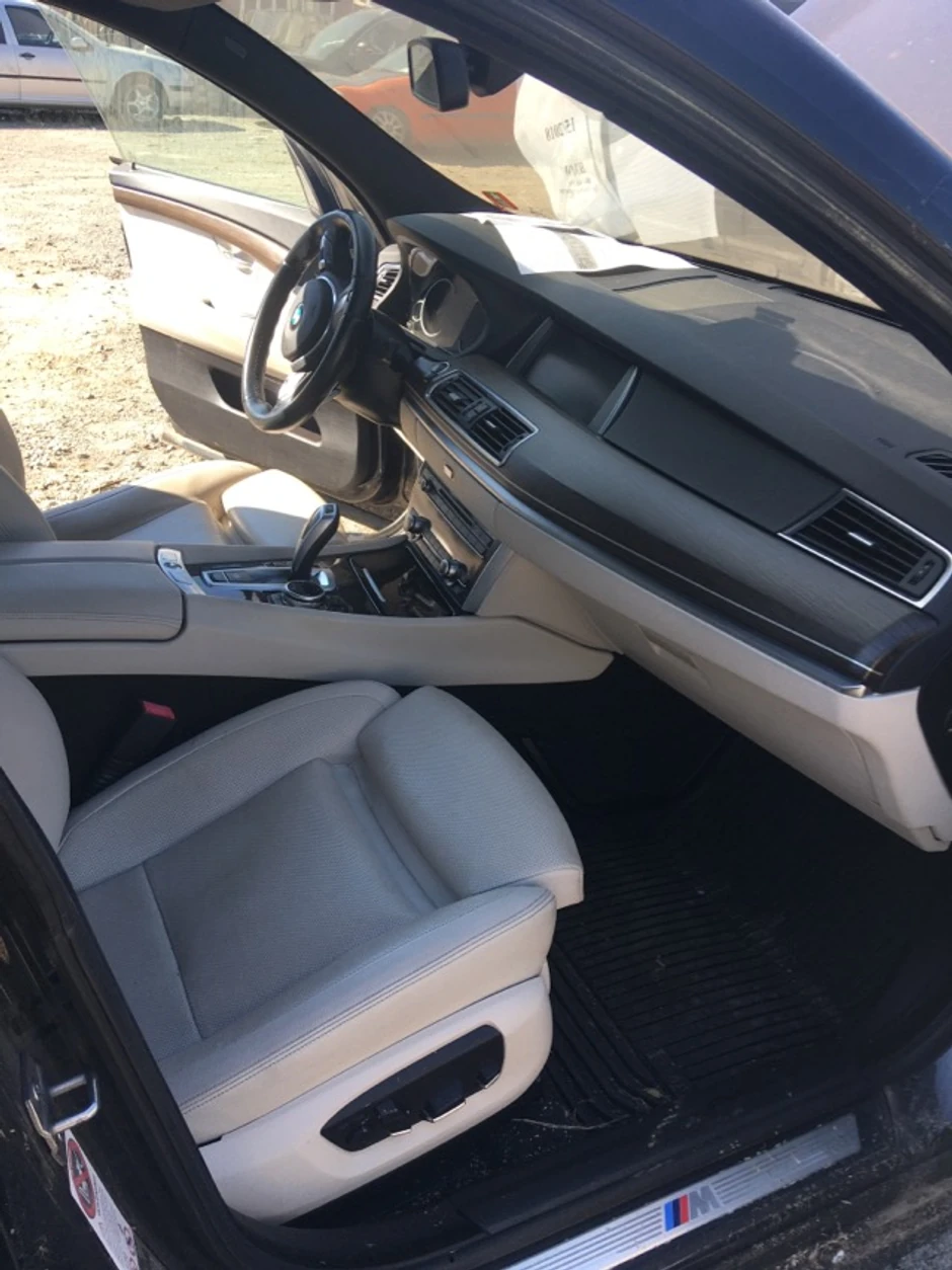 Unutrašnjost jednog od oglašenih automobila