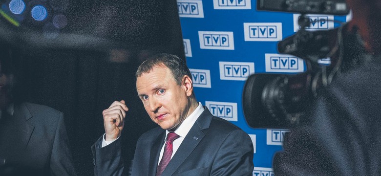 "Pojedynek filmów o pedofilii". W sieci zawrzało po wpisie Kurskiego