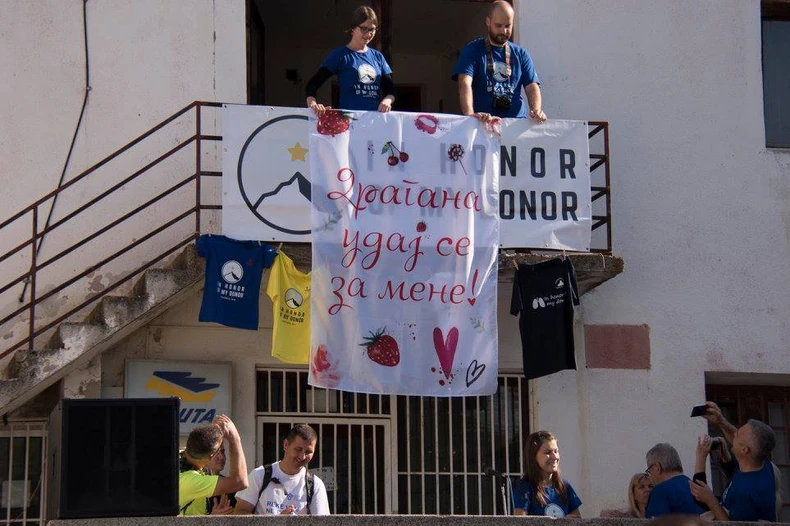 Posle uspona pala i prosidba!