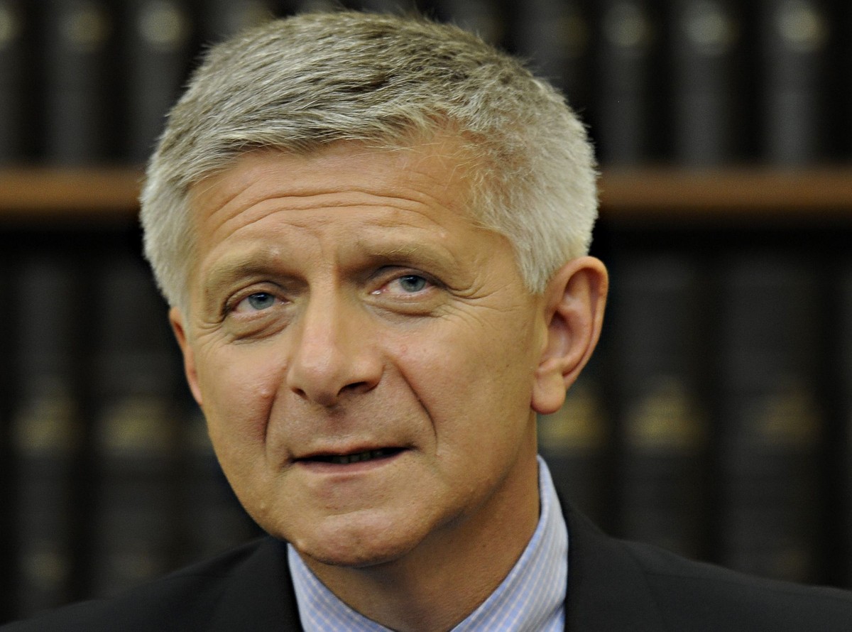 Skuteczniejszy od Bernanke, lepszy od Tricheta. Jest Polakiem...