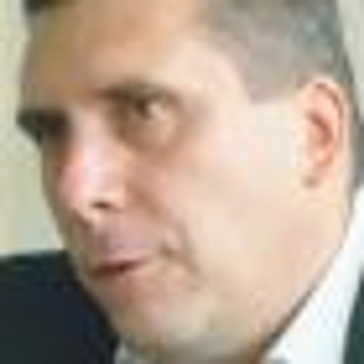 Piotr Starzyk, od sierpnia 2006 r. wiceprezes ZUS ds. Informatyki. Wcześniej dyrektor Departamentu Wdrożenia i Rozwoju KSI w centrali ZUS. Absolwent Wydziału Cybernetyki Wojskowej Akademii Technicznej w Warszawie