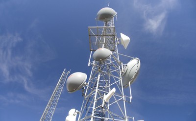 To już koniec tej gigantycznej sieci w Polsce. W komórkach nie będzie internetu, aplikacji i banku. Lawinowo trzeba wymieniać telefony