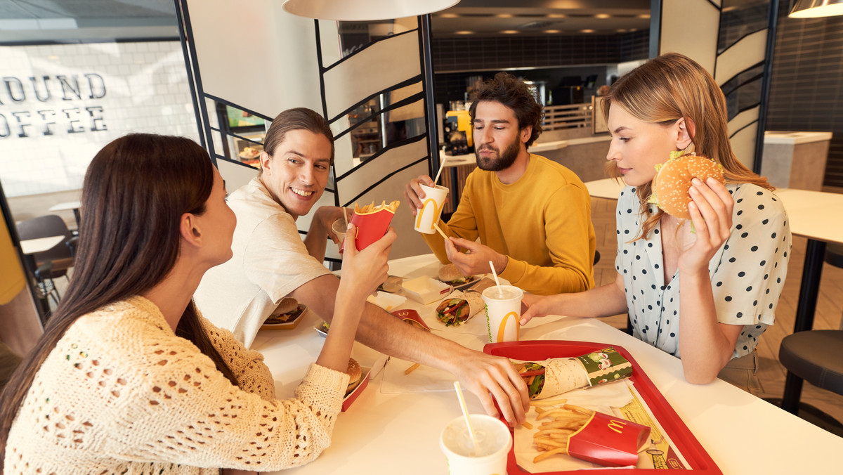 Nowości w McDonald’s. Veggie McWrap, nowy burger Maestro i Duety Śniadaniowe