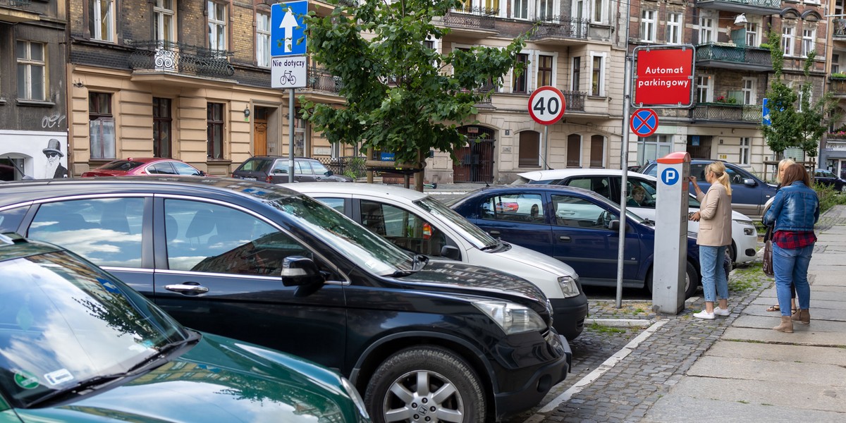 Strefa Płatnego Parkowania w Poznaniu. Będzie większa i czynna dłużej.