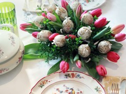 Jak udekorować stół na Wielkanoc? Inspiracje w 6 różnych stylach