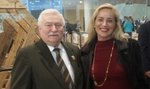 Wałęsa obejmuje się z Sharon Stone!