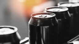 rynek piwa w polsce się kurczy. akcyza wzrosła o ponad 40 proc., a konsumpcja spada [wywiad z bartłomiejem morzyckim]