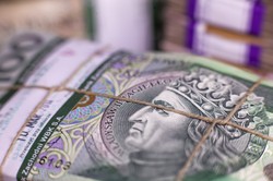 Przeciętne miesięczne wynagrodzenie w pierwszych trzech kwartałach powyżej 5,6 tys. zł