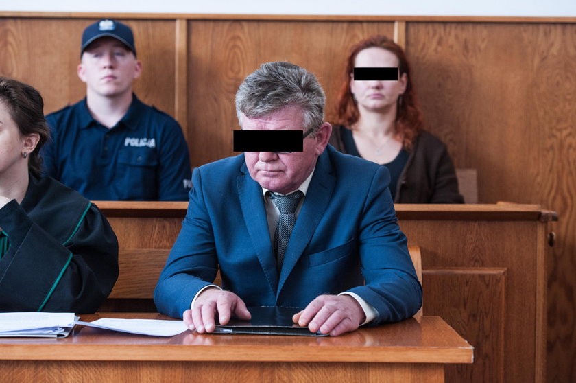 Zabójstwo W Czernichowie Prokurator Chce Dożywocia Dla Roberta B 3278