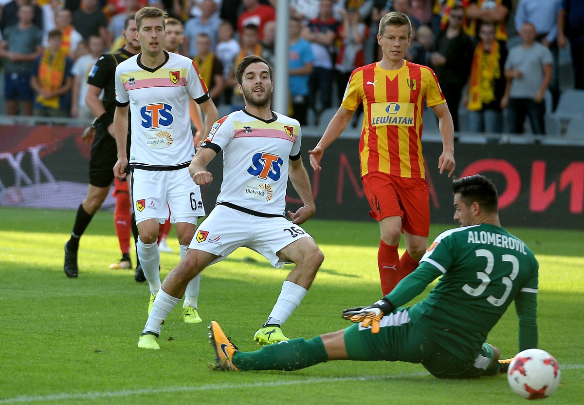 Ekstraklasa: Jagiellonia w doliczonym czasie gry zadała Koronie decydujący cios