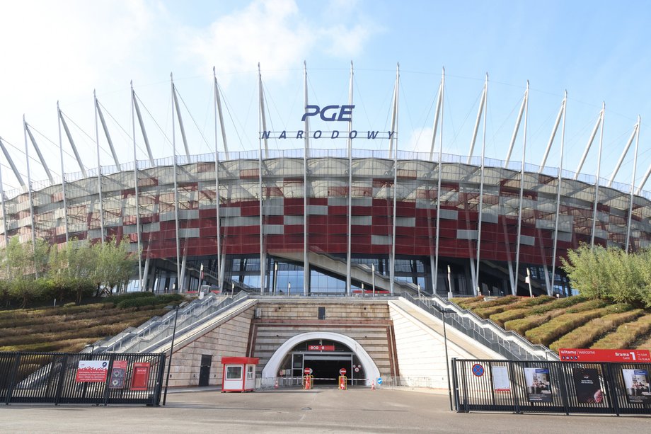 Stadion Narodowy zostanie przerobiony na szpital. Zdaniem płk Kruszczyńskiego, który przez wiele lat odpowiadał za bezpieczeństwo tego obiektu, jest to dobry pomysł, czerpiący z doświadczeń m.in. amerykańskich