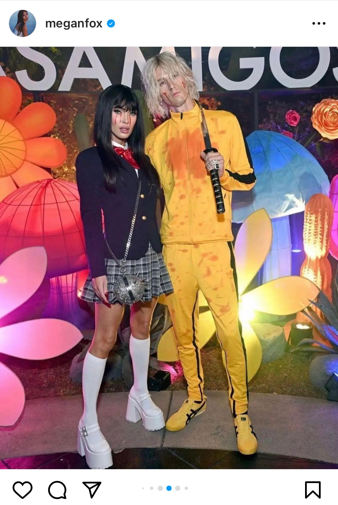 Megan Fox, mint Gogo Yubari és Machine Gun Kelly, mint Beatrix Kiddo a Kill Bill-ből. 