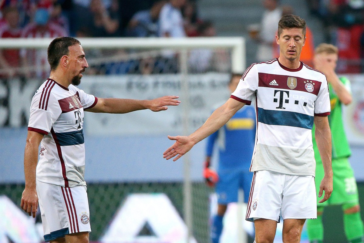 Magiczny gol Roberta Lewandowskiego w sparingu Bayernu. WIDEO