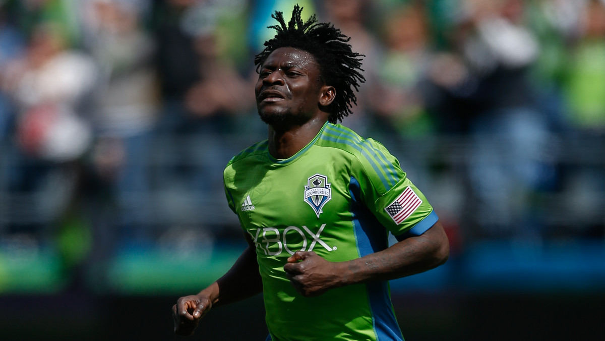 Podczas ostatniego spotkania piłkarskiego MLS Konferencji Zachodniej, w którym zmierzyły się drużyny Seattle Sounders i San Jose Earthquakes, padła piękna bramka. Jej strzelcem był Obafemi Martins.