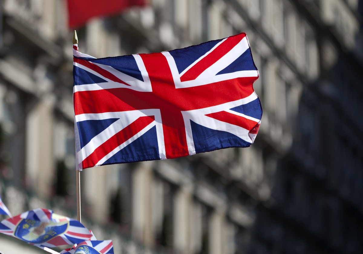 Tony Blair jako premier był zachęcany do aktywniejszego poparcia Ukrainy