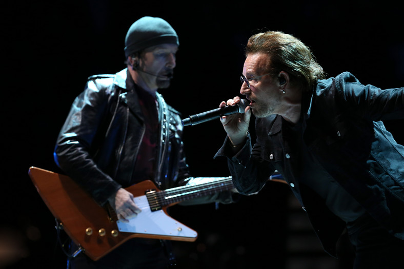 The Edge i Bono na koncercie U2 w Londynie, 2018 r. 