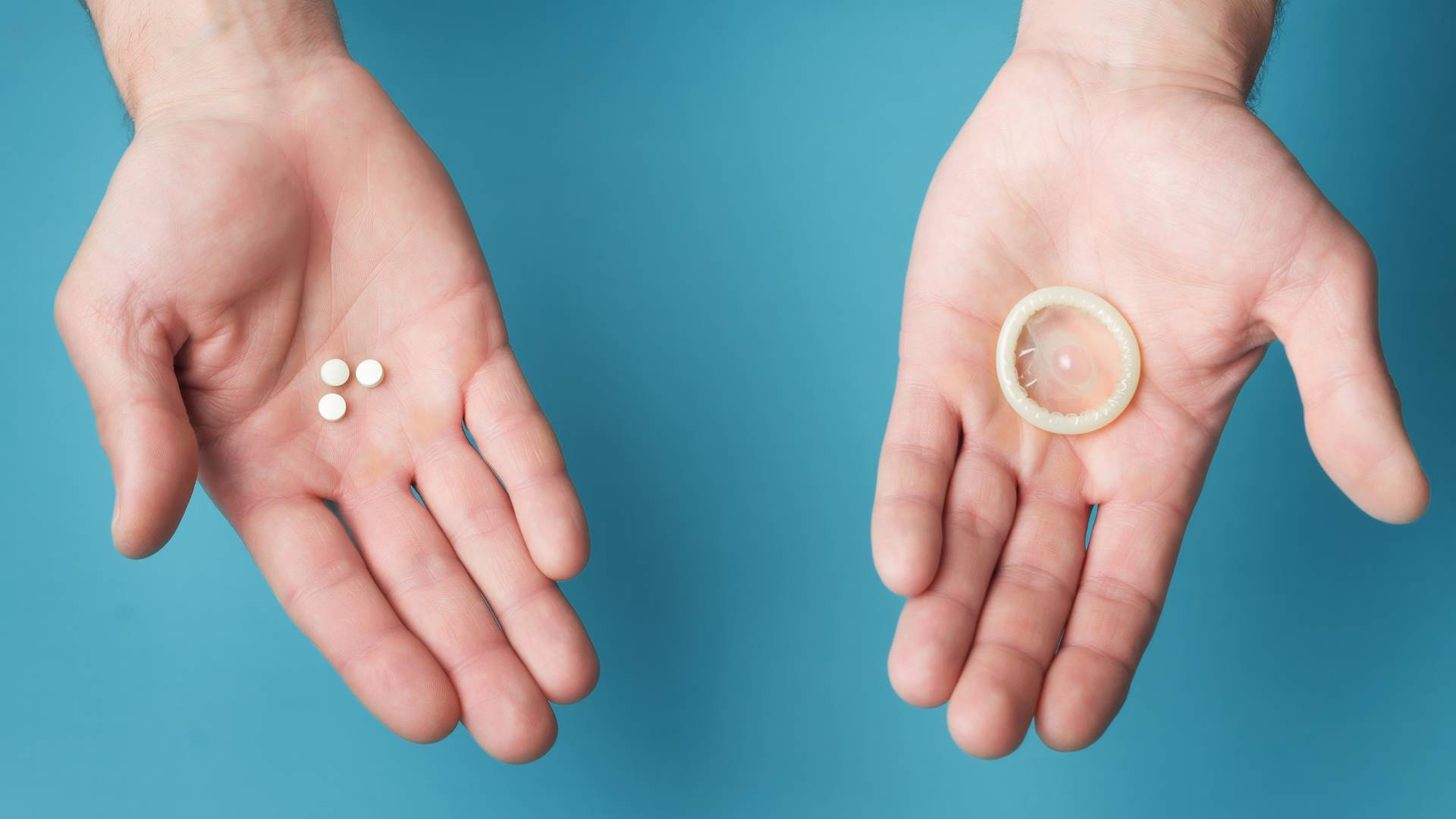 Jak przechowywać tabletki w upale? Antykoncepcja na wakacjach - o czym powinniśmy pamiętać?