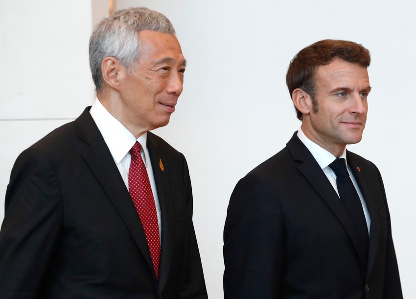 Premijer Singapura i Makron na samitu