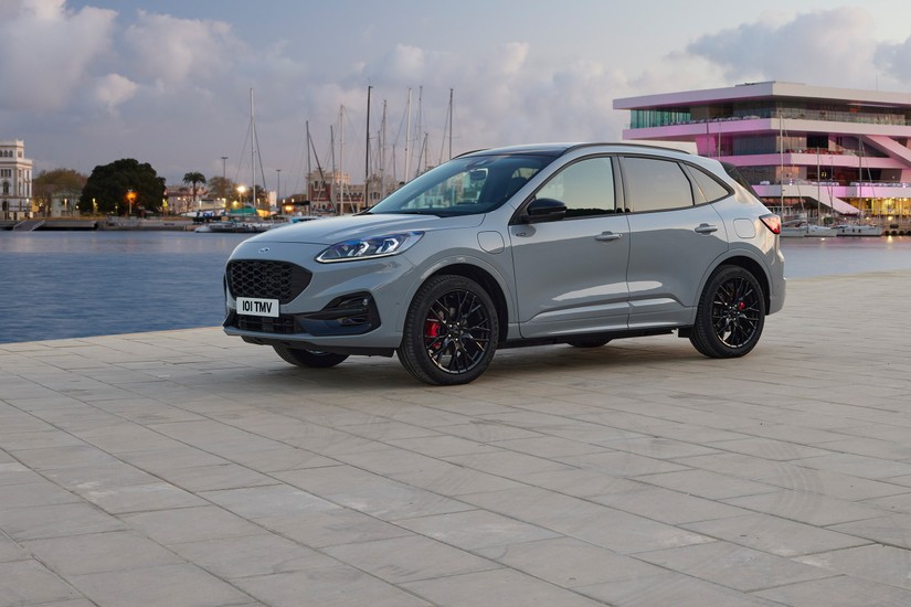 Kuga Graphite Tech Edition - zdjęcie poglądowe