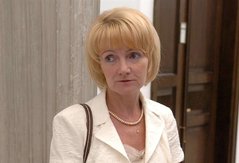 Posłanka Szczypińska cierpi po operacji