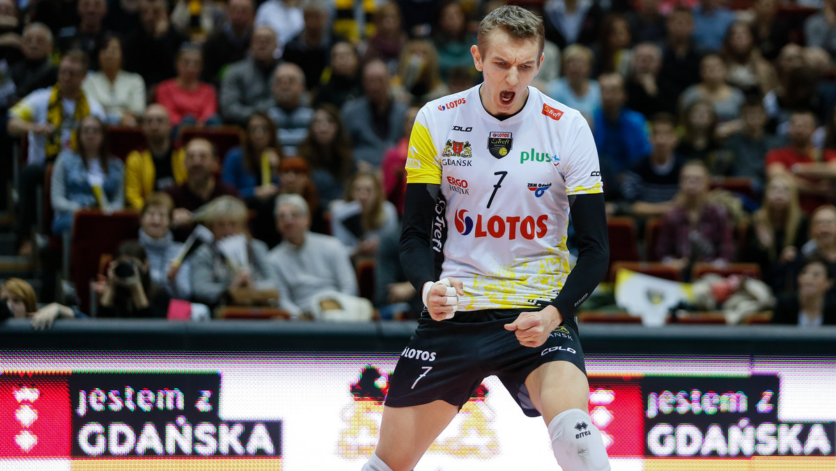 Lotos Trefl Gdańsk od czwartku będzie bronił we Wrocławiu Pucharu Polski wywalczonego przed rokiem. Na drodze wicemistrzów Polski staną Cerrad Czarni Radom, rewelacja rozgrywek. - W PlusLidze udało nam się z nimi wygrać, więc pewnie zagramy podobnie - przyznał Damian Schulz, skrzydłowy żółto-czarnych.