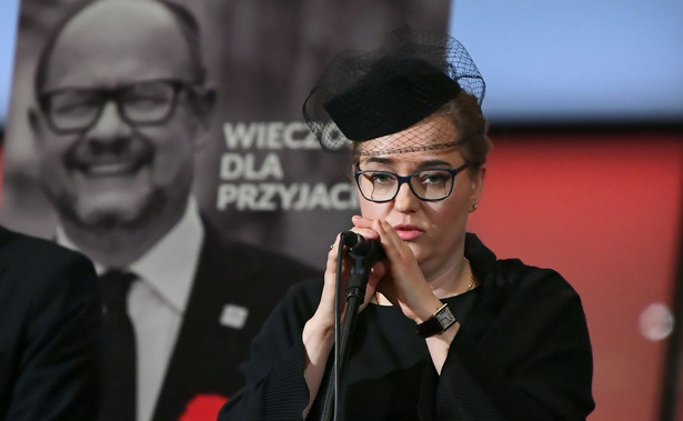 Adamowicz tłumaczy swój start w wyborach do PE: Chcę dodać ludziom otuchy