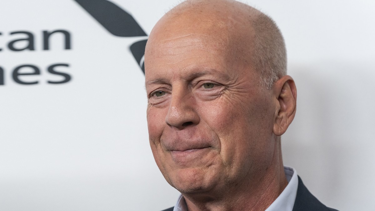 Csordultig tele a szív, van ok az örömre a színésznél. Terhes lánya és volt felesége is együtt Bruce Willis-szel