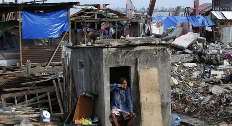 U.N. raps Philippines for failing to rehouse typhoon homeless