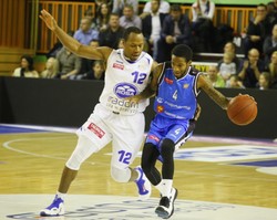Tauron Basket Liga: Koszykarze Rosy Radom liderem tabeli