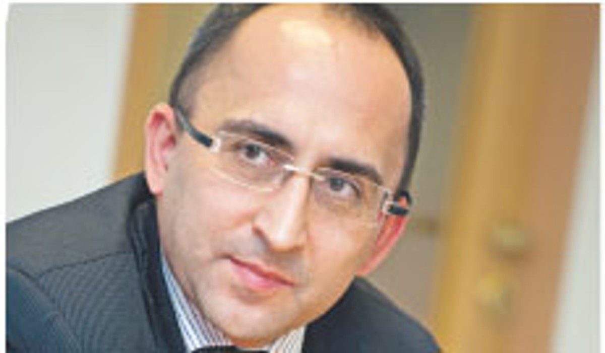 Andrzej Dębiec, partner, kancelaria Lovells