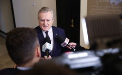 Gliński: Atak na papieża to atak na Polskę, na rację stanu