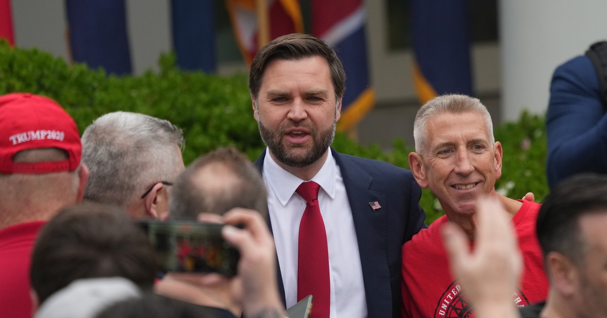 Az amerikai alelnök aggasztó kijelentése az orosz–ukrán háborúról: „Nem halad sehová”
