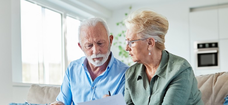 Seniorzy mają czas do 23 grudnia. Za karę mniejsza emerytura