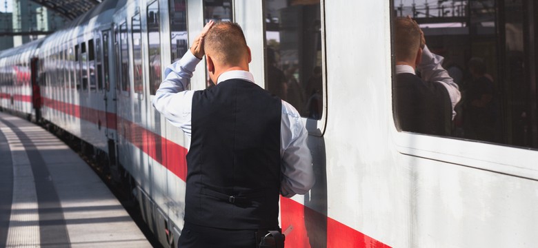 Śmiertelny atak w pociągu. Nie żyje konduktor zaatakowany przez pasażera