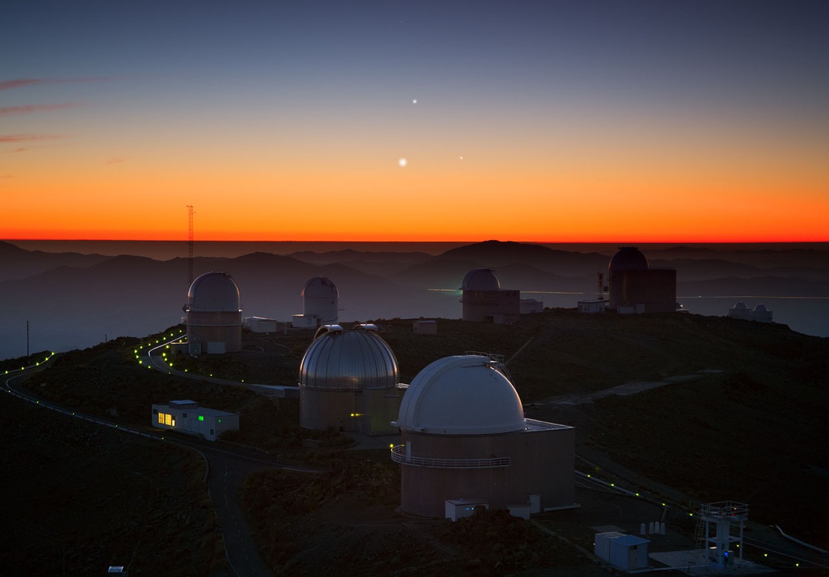 Obserwatorium La Silla w północnym Chile. Żródło: Y. Beletsky (LCO)/ESO (European Southern Obserwatory)