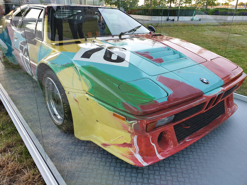 BMW Art Car Collection #04 BMW M1 Andy Warhol 1979 r.