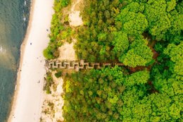 Szum fal i piaszczysta plaża na wyciągnięcie ręki. Odpocznij w wyjątkowym resorcie w Międzyzdrojach