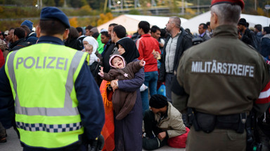 Łodzie ze 140 migrantami dotarły do brytyjskiej bazy wojskowej na Cyprze